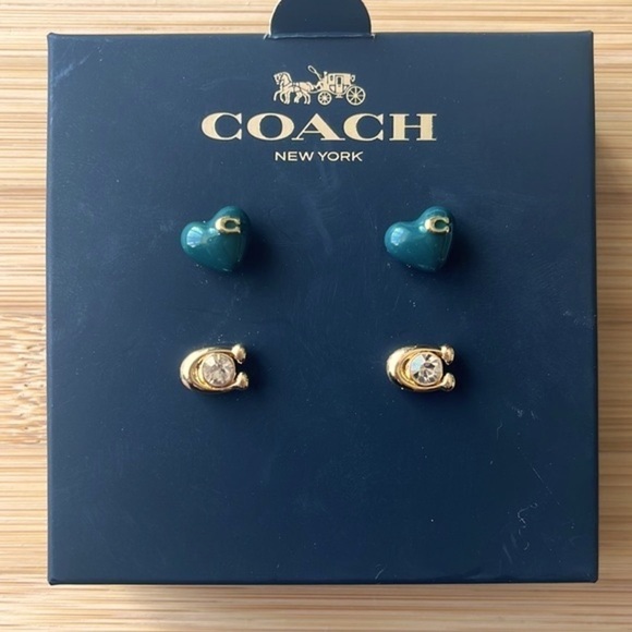 Brand New Coach Set of Two Post Earrings Heart Gold Tone Signature “C” - Picture 2 of 11